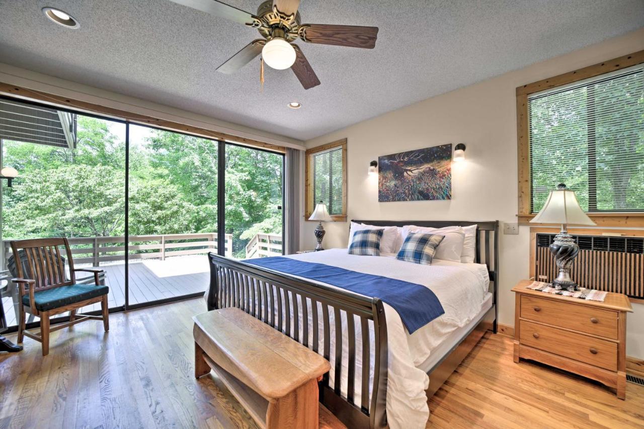 Vibrant Bryson City Home With Mtn Views And Deck! Eksteriør bilde