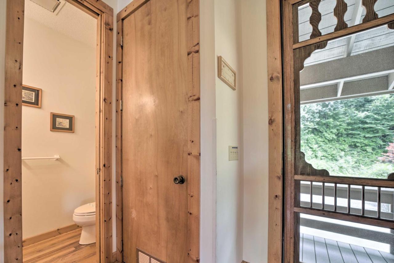 Vibrant Bryson City Home With Mtn Views And Deck! Eksteriør bilde