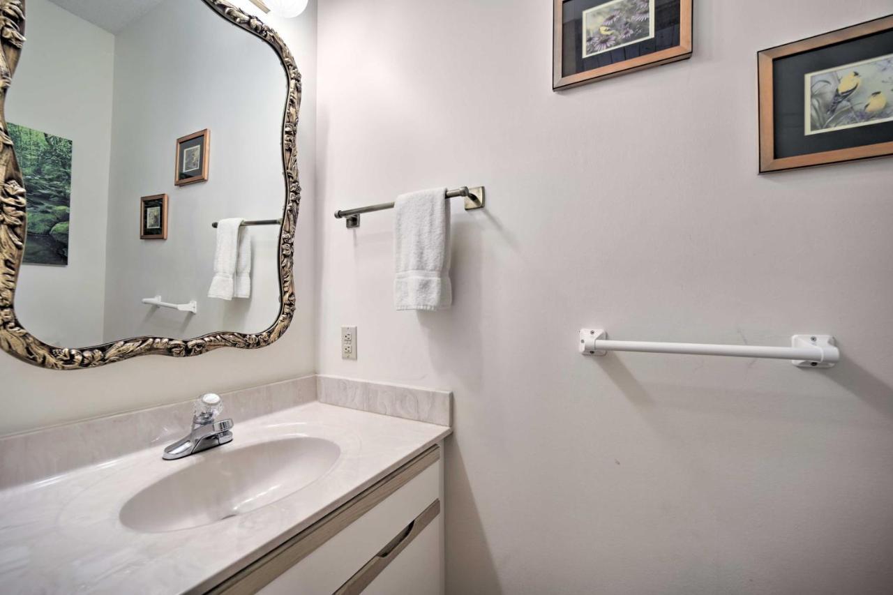 Vibrant Bryson City Home With Mtn Views And Deck! Eksteriør bilde