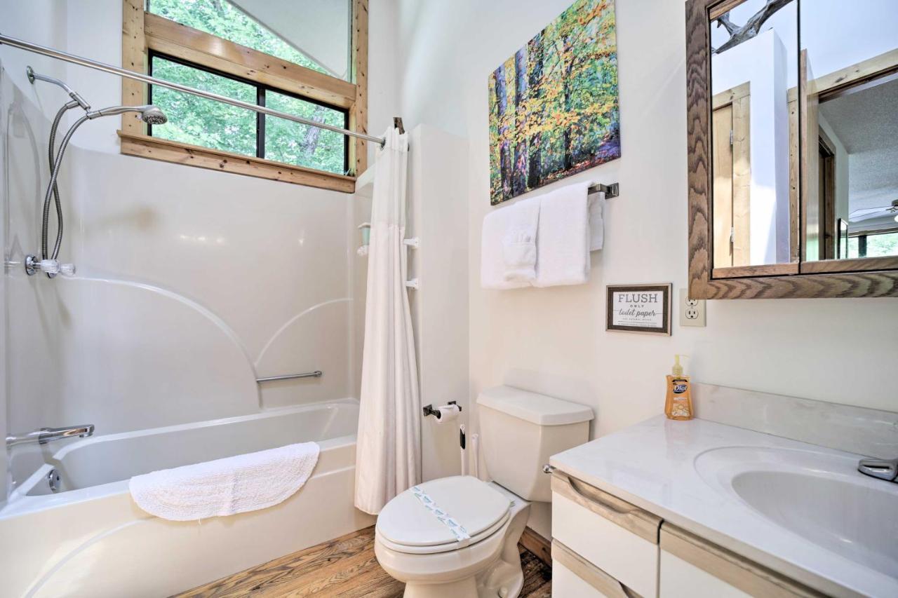 Vibrant Bryson City Home With Mtn Views And Deck! Eksteriør bilde