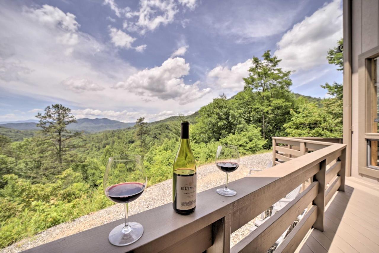 Vibrant Bryson City Home With Mtn Views And Deck! Eksteriør bilde